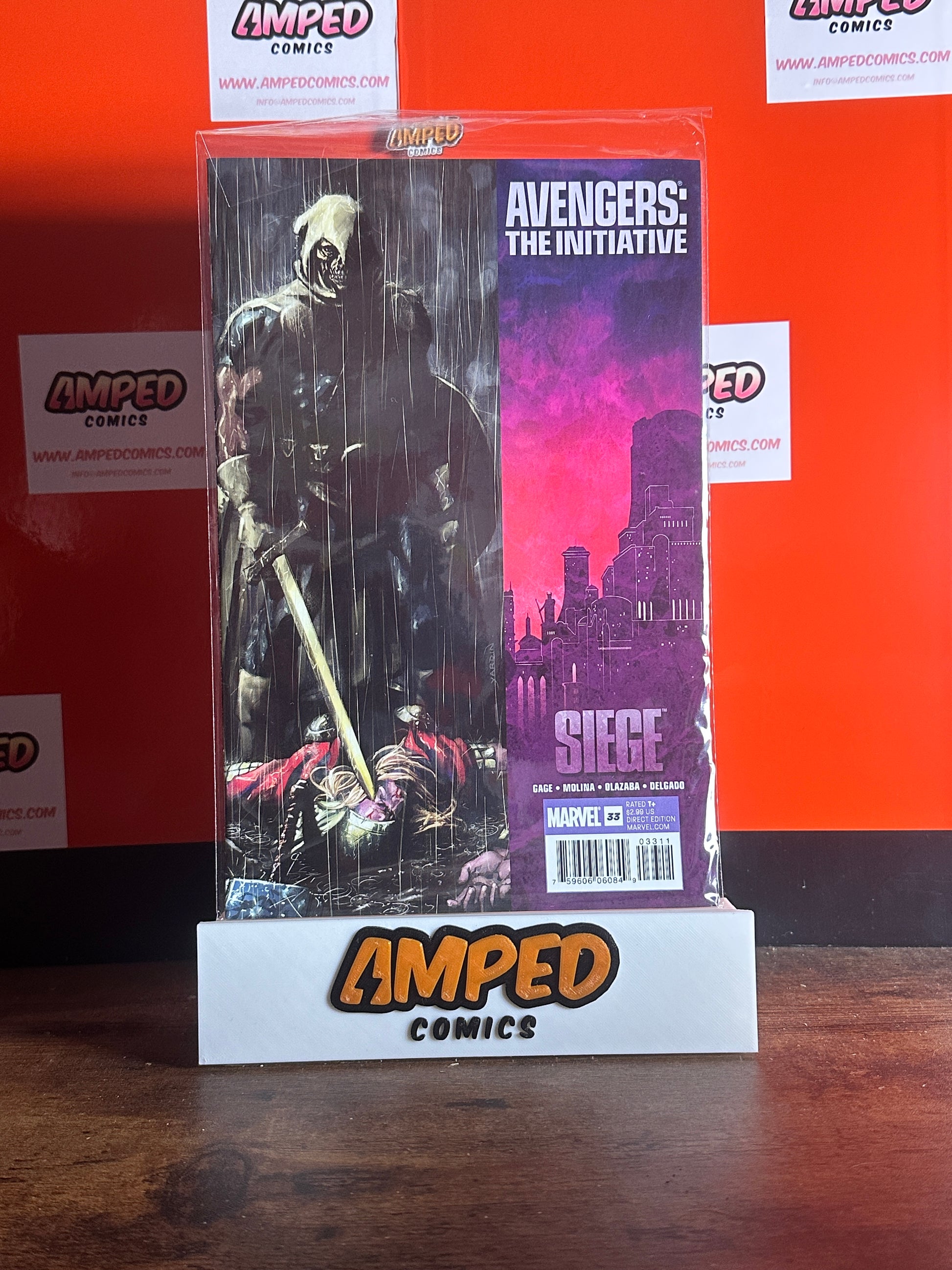 Avengers: The Initiative #33 Marvel Comics Siege (Direct Edition)