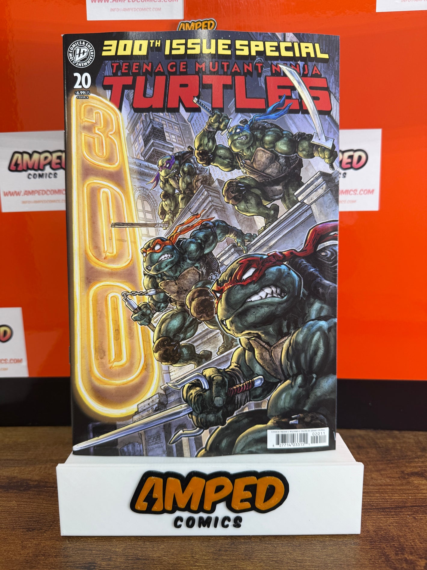 Teenage Mutant Ninja Turtles #20: 300th Issue Special Cover A (Williams II)