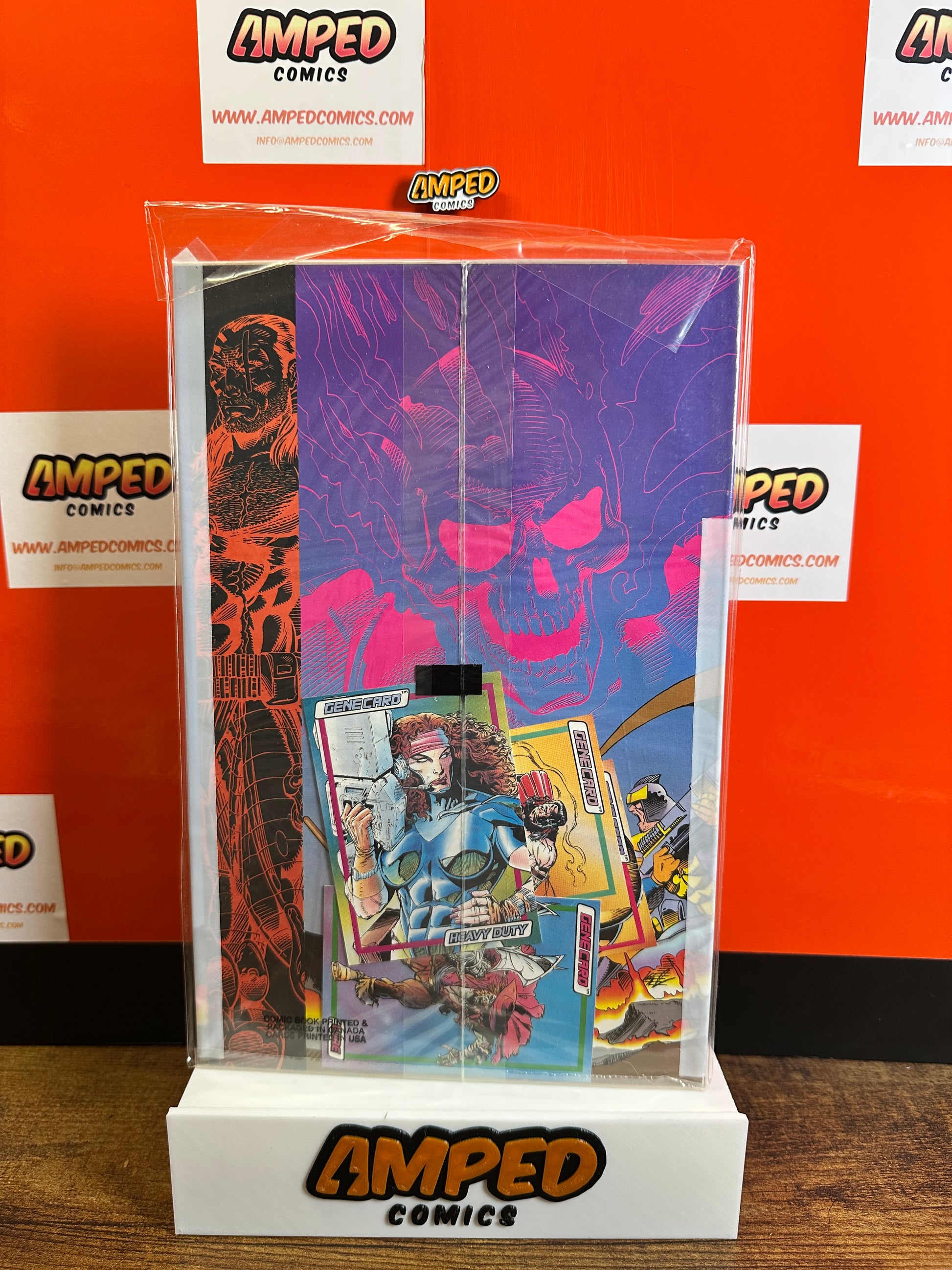 Gene Dogs 1 Marvel UK 1993 with Trading Cards