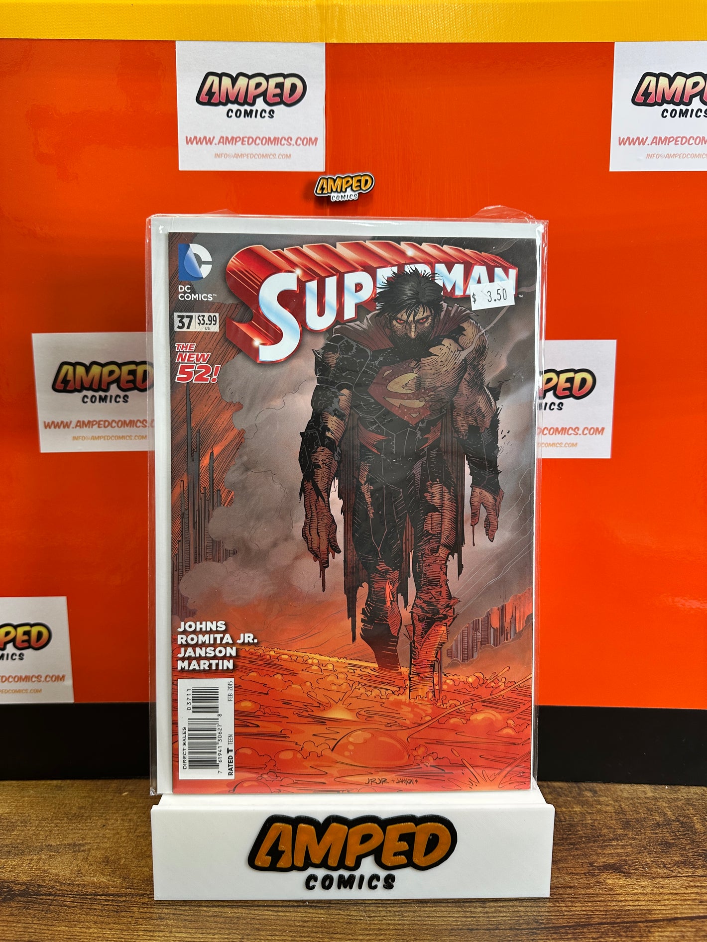 Superman 37 (2015) DC Comics - The New 52 by Johns Romita Jr.