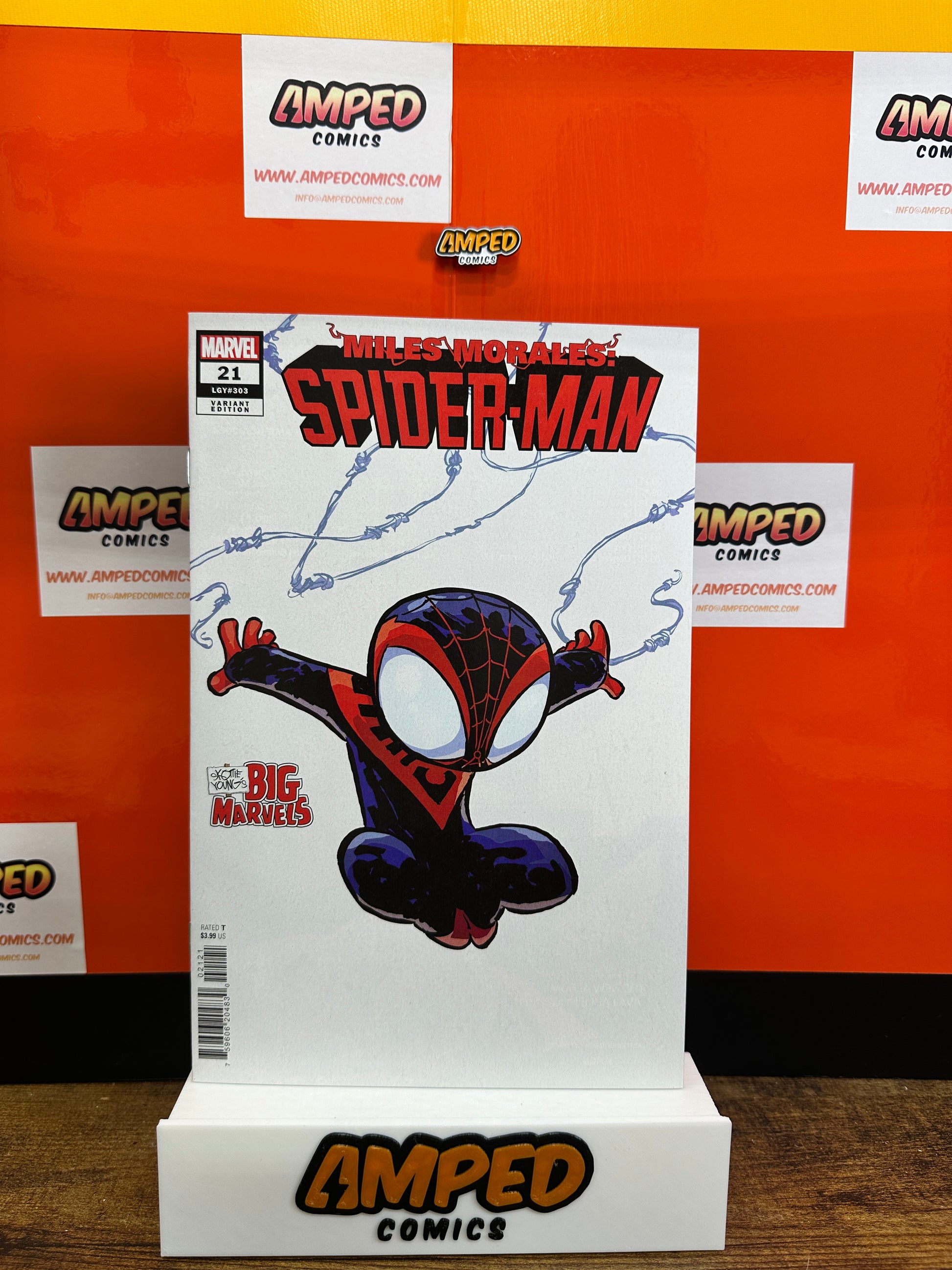 Miles Morales Spider-Man 21 Marvel YOUNG 2020 Big Marvels Variant