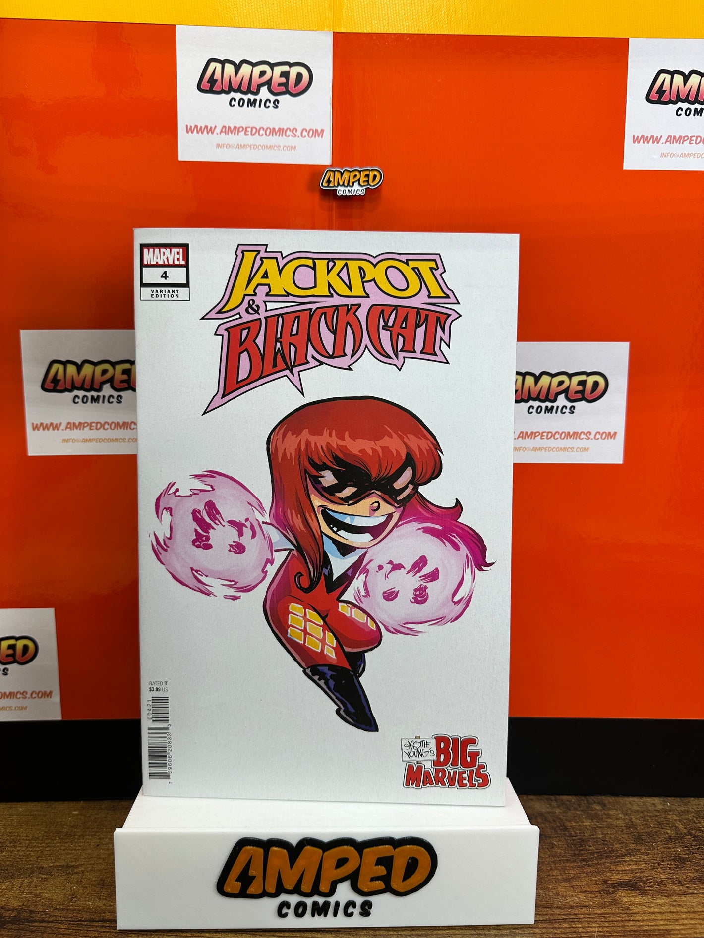 Jackpot Black Cat 4 YOUNG Variant Edition Marvel Comics
