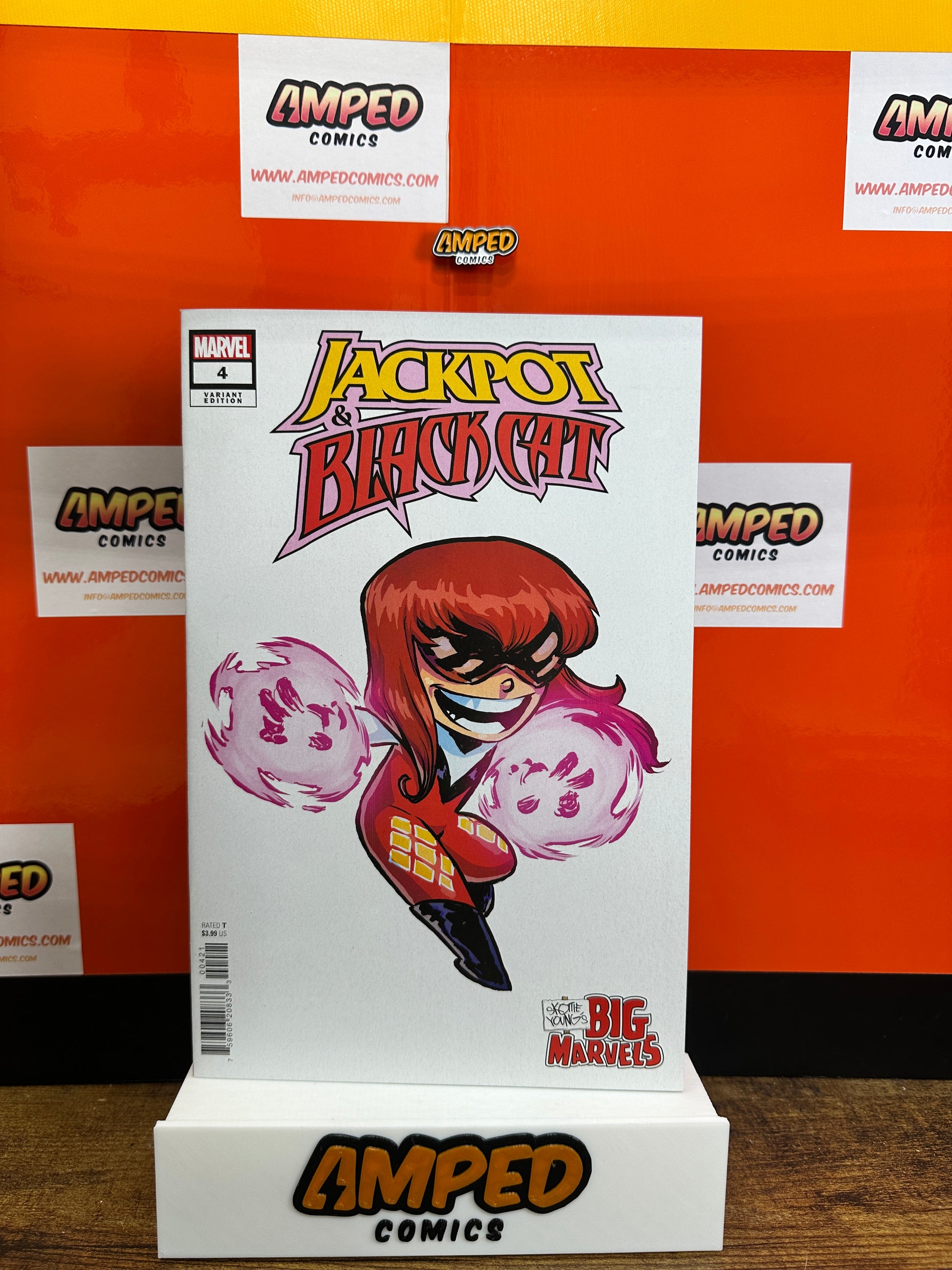 Jackpot Black Cat 4 YOUNG Variant Edition Marvel Comics