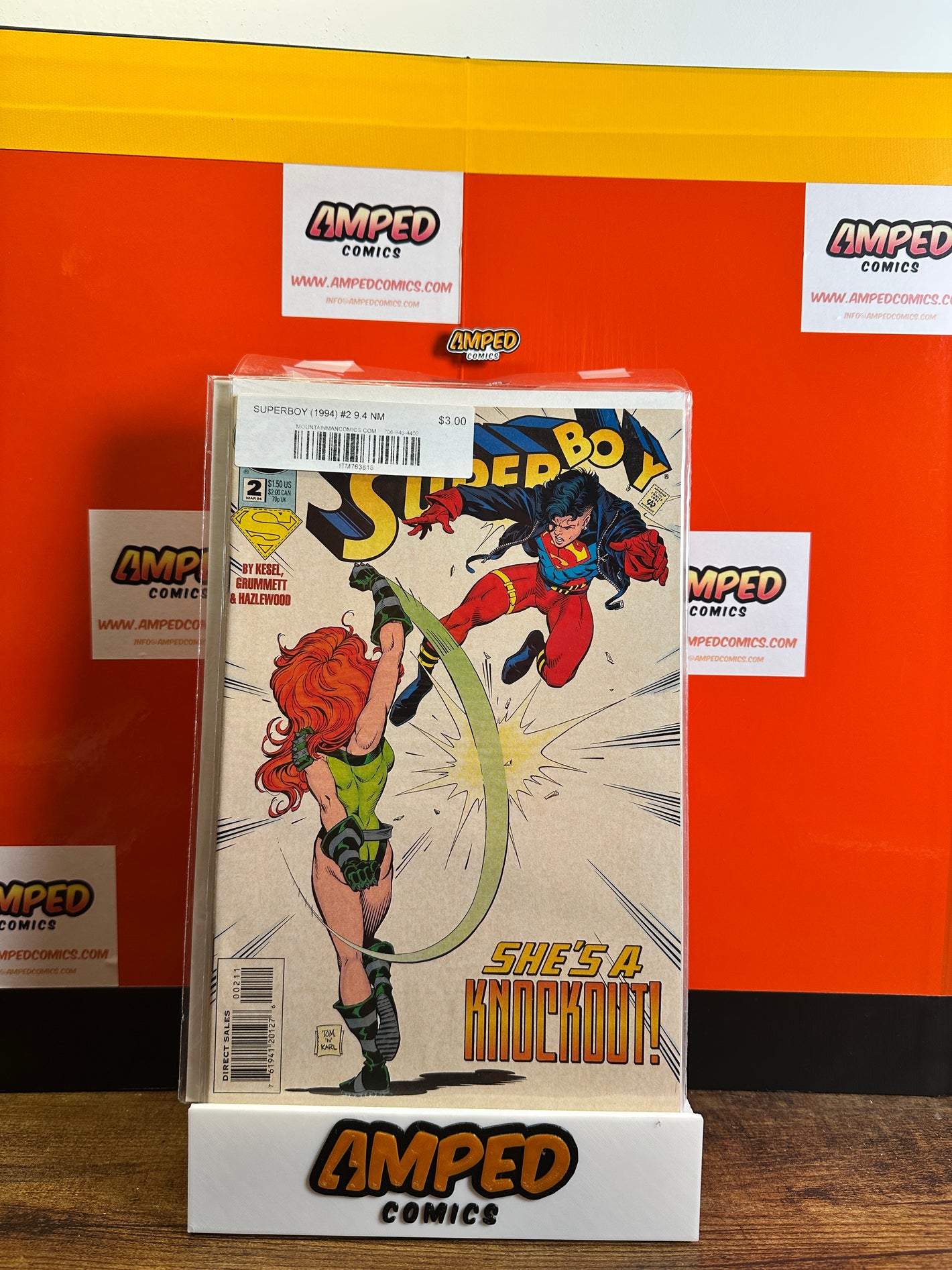 Superboy 2 (1994) DC Comics - Shes a Knockout