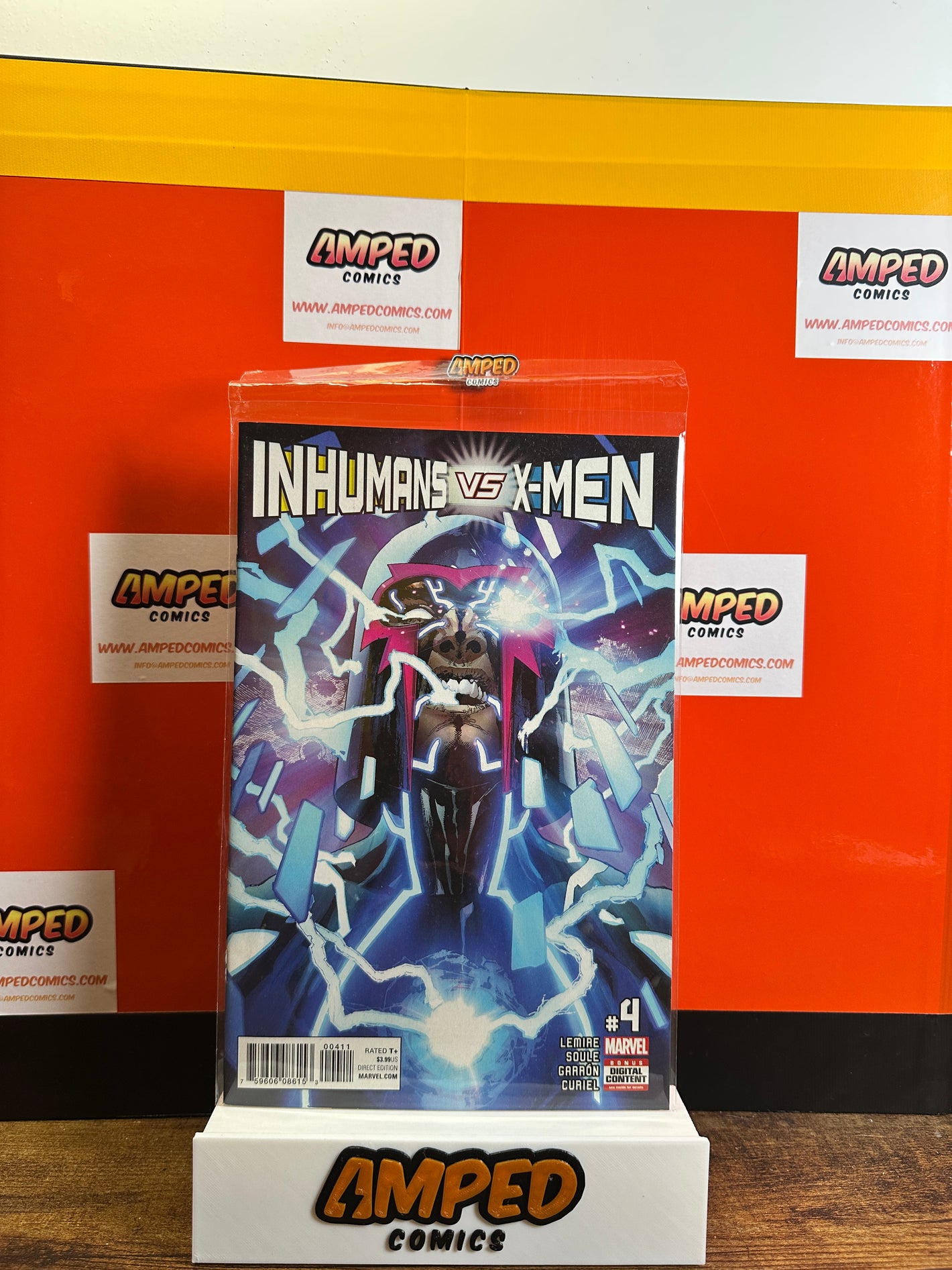 Inhumans vs X-Men 4 Marvel Comics 2017
