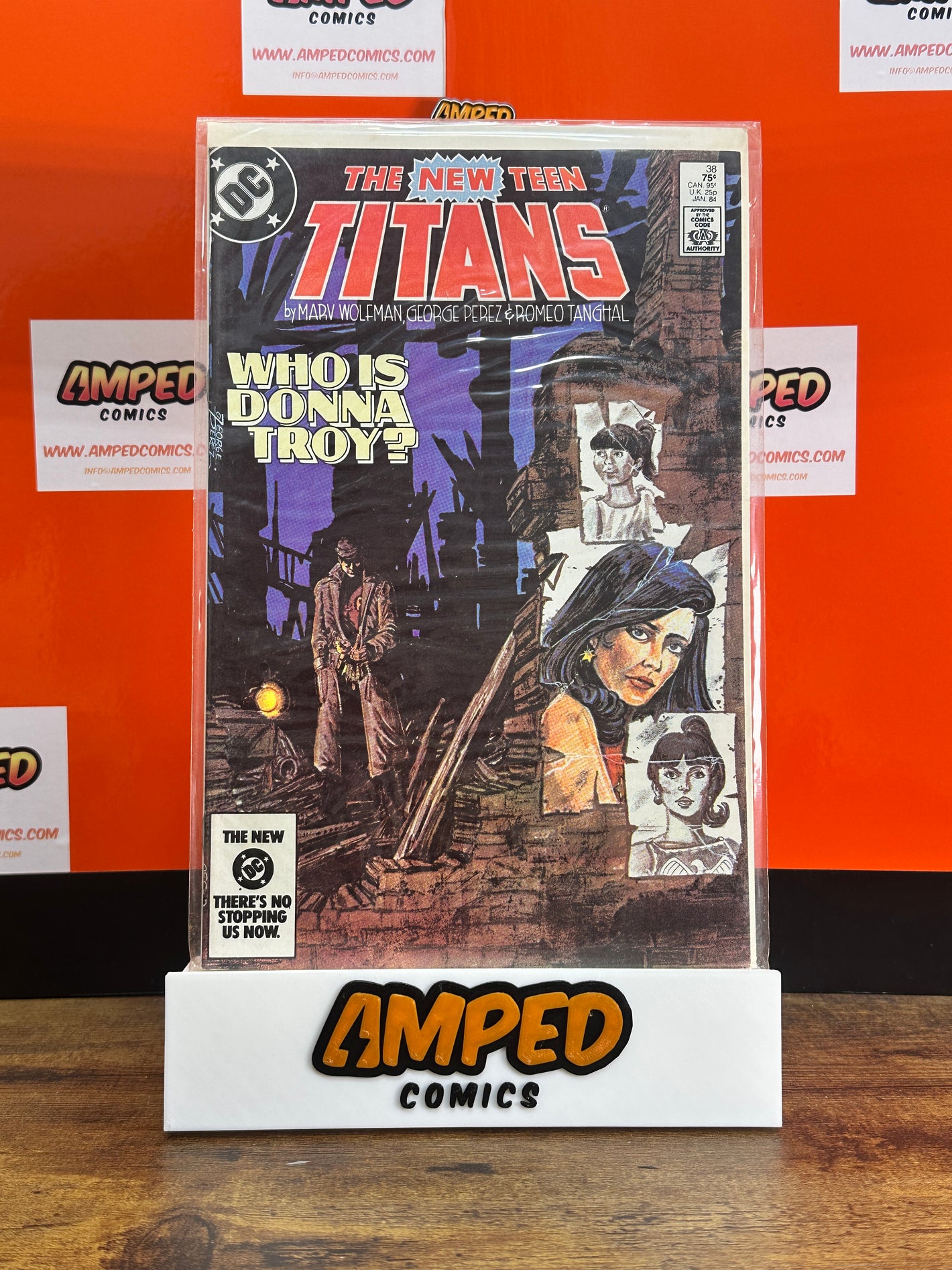 The New Teen Titans 38 DC Comics 1984 Who Is Donna Troy