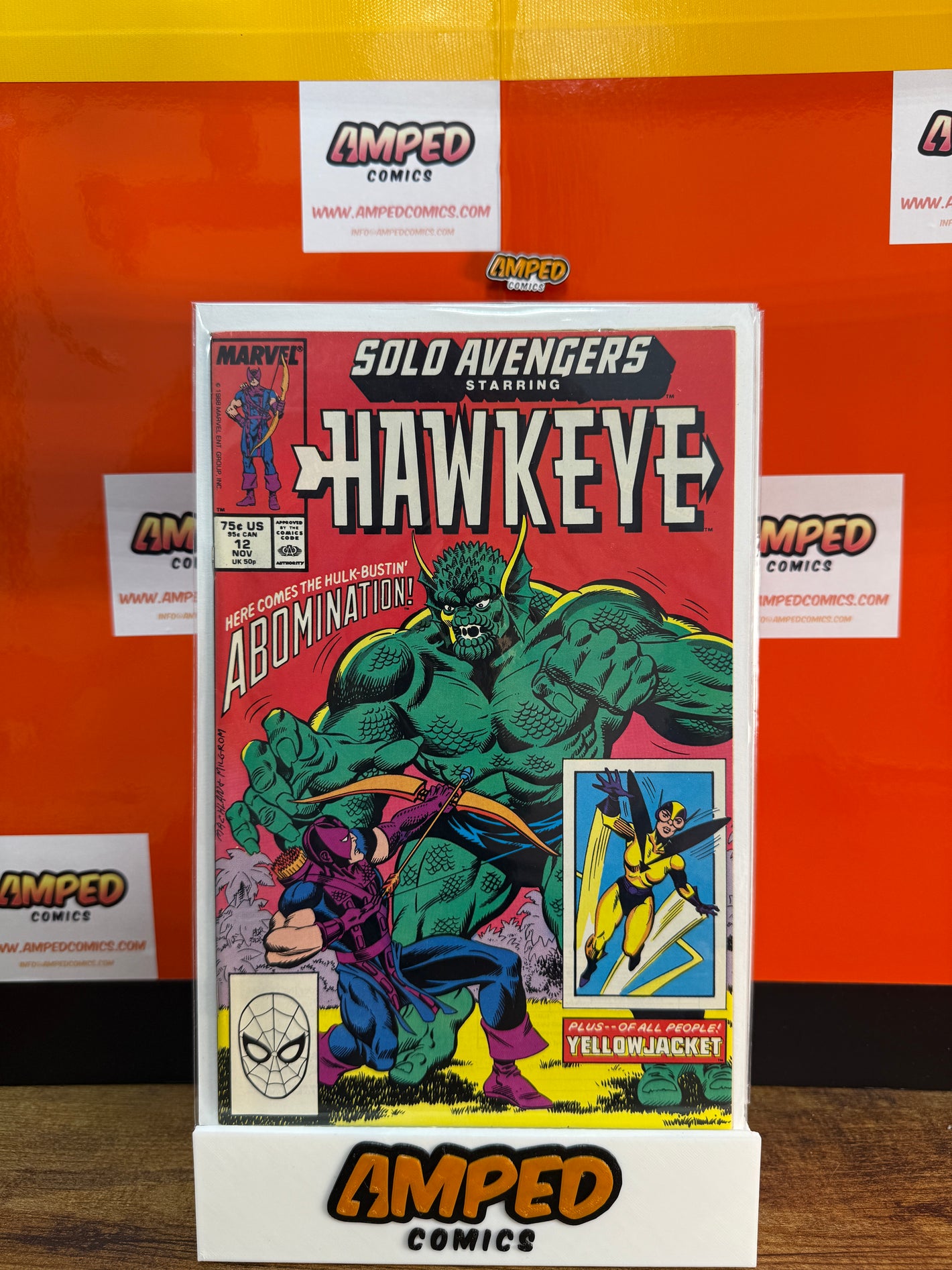 Solo Avengers 12 Marvel Comics 1988 Hawkeye Abomination Yellowjacket