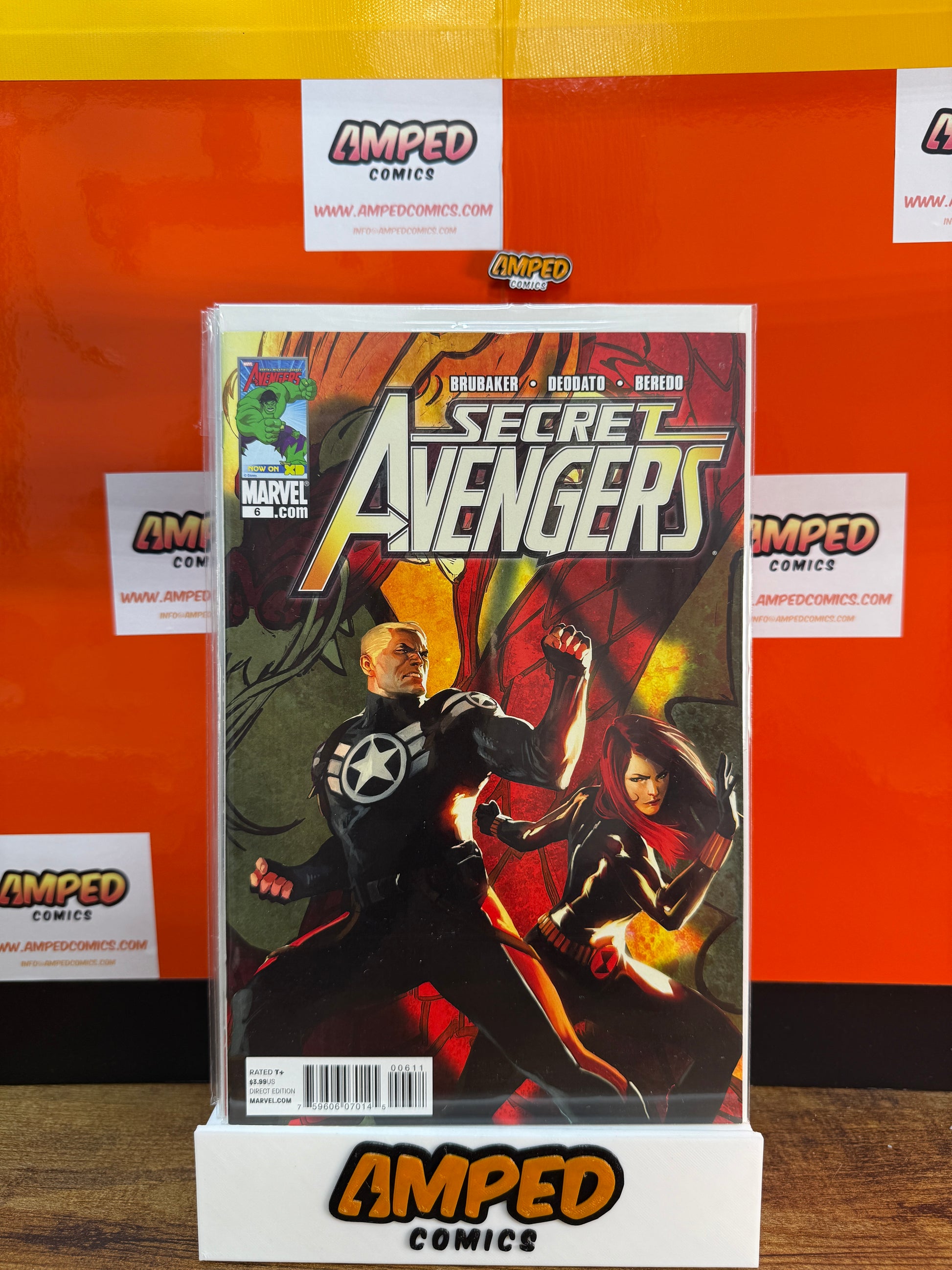 Secret Avengers 6 Marvel Comics 2010 Brubaker Deodato