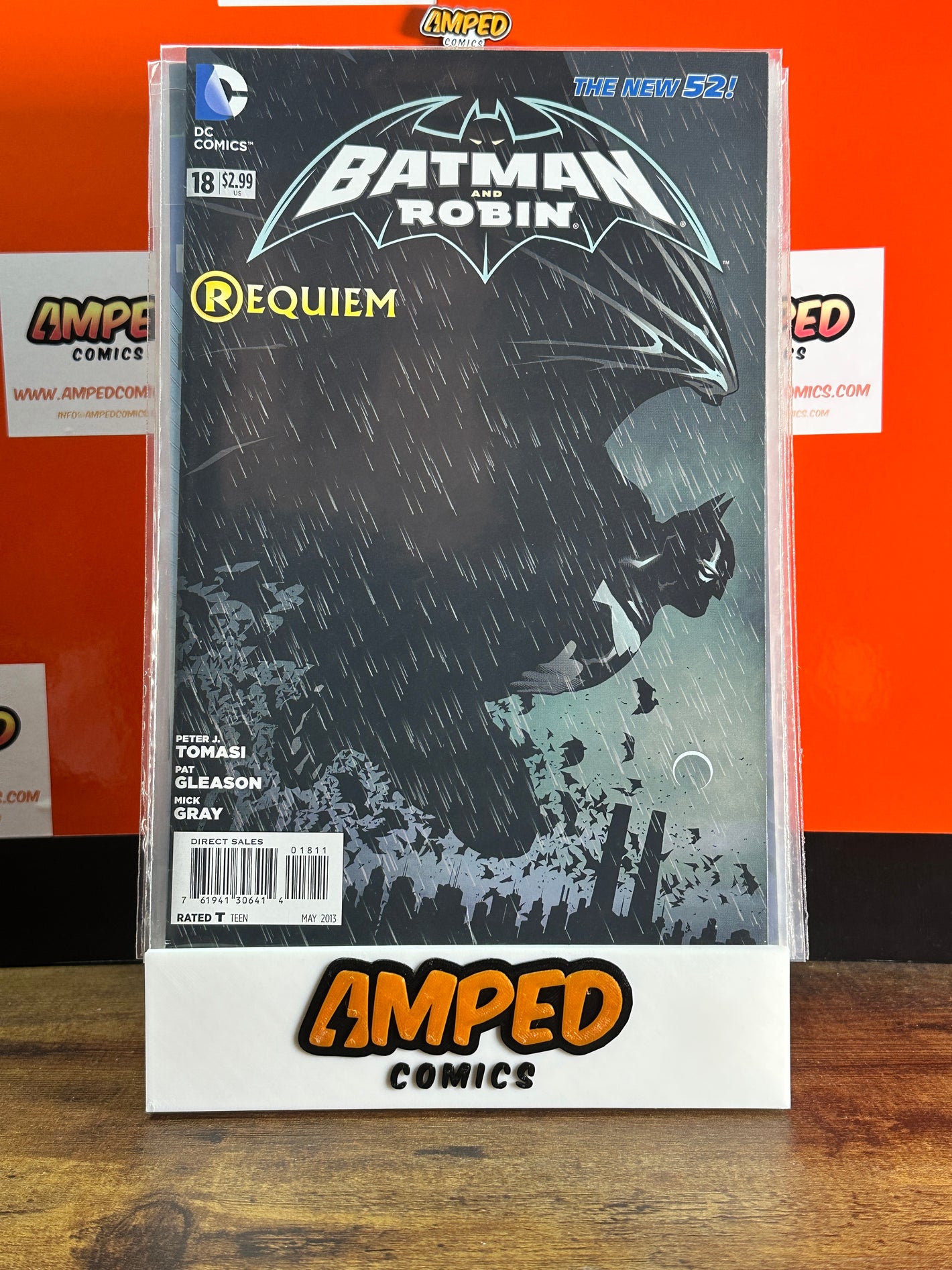 Batman and Robin 18 (2013) DC Comics - Requiem Cover