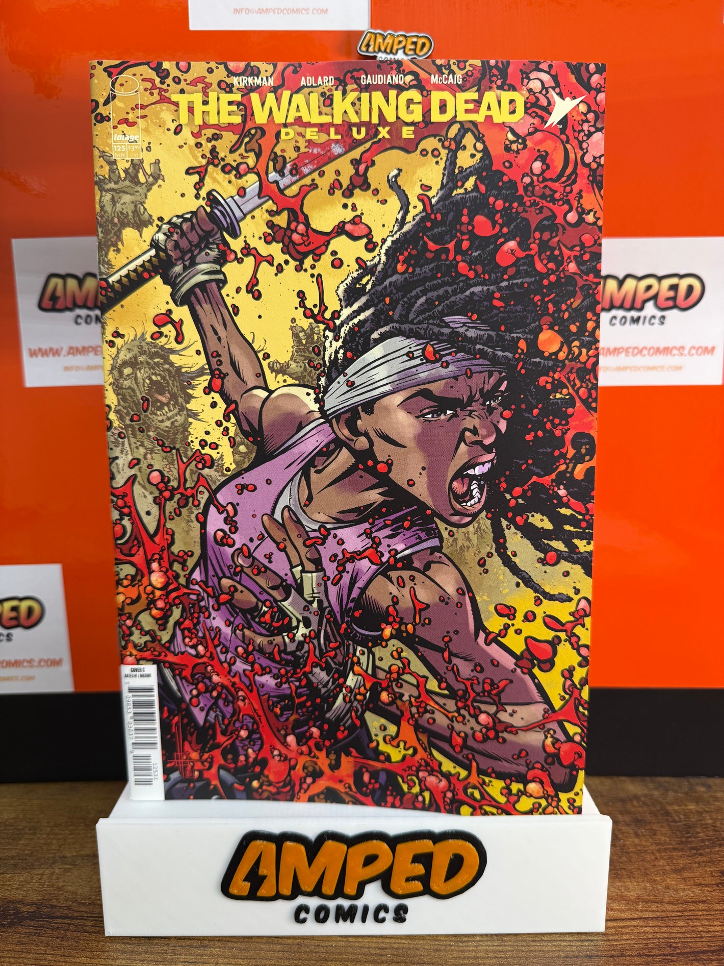 WALKING DEAD DELUXE #125 CVR C ZACH HOWARD & NELSON DANIEL CONNECTING VAR