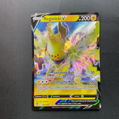 Regieleki V 057/195 Pokemon Card - Silver Tempest Regieleki V 057/195 Pokemon Card - Silver Tempest