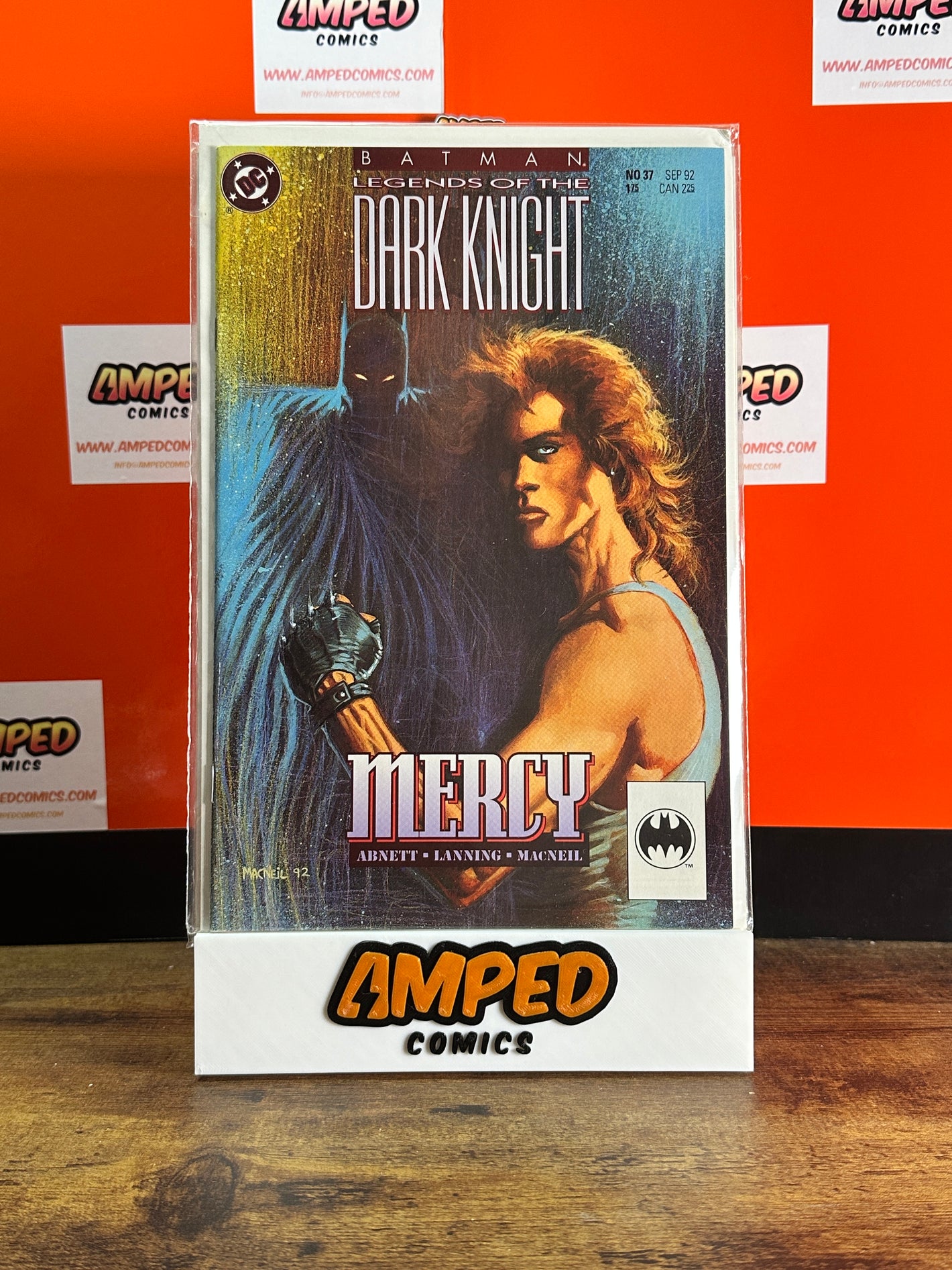 Batman Legends of the Dark Knight 37 (1992) DC Comics