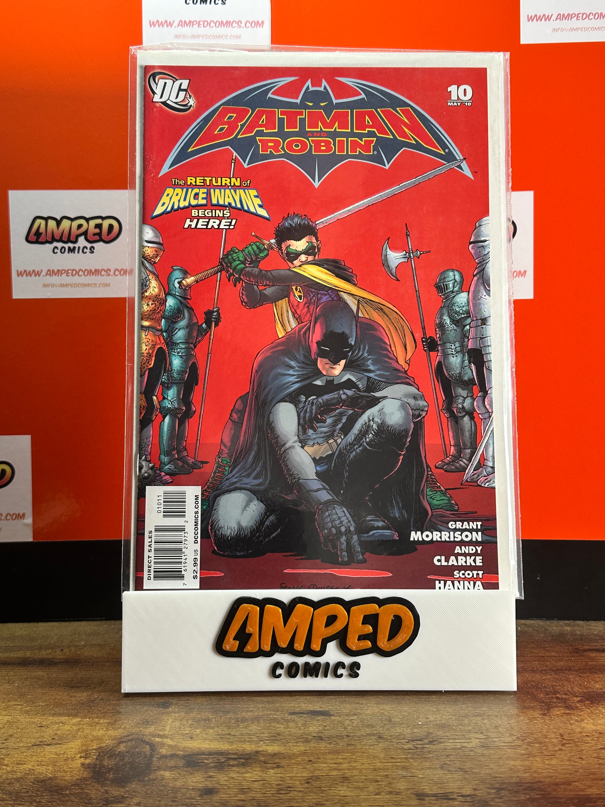 Batman and Robin 10 (May 2010) DC Comics - The Return of Bruce Wayne