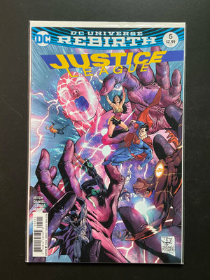 Justice League 5 DC Universe Rebirth (2016) Hitch Daniel