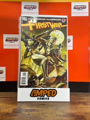 First Wave 1 (May 2010, DC Comics) Brian Azzarello, Rags Morales