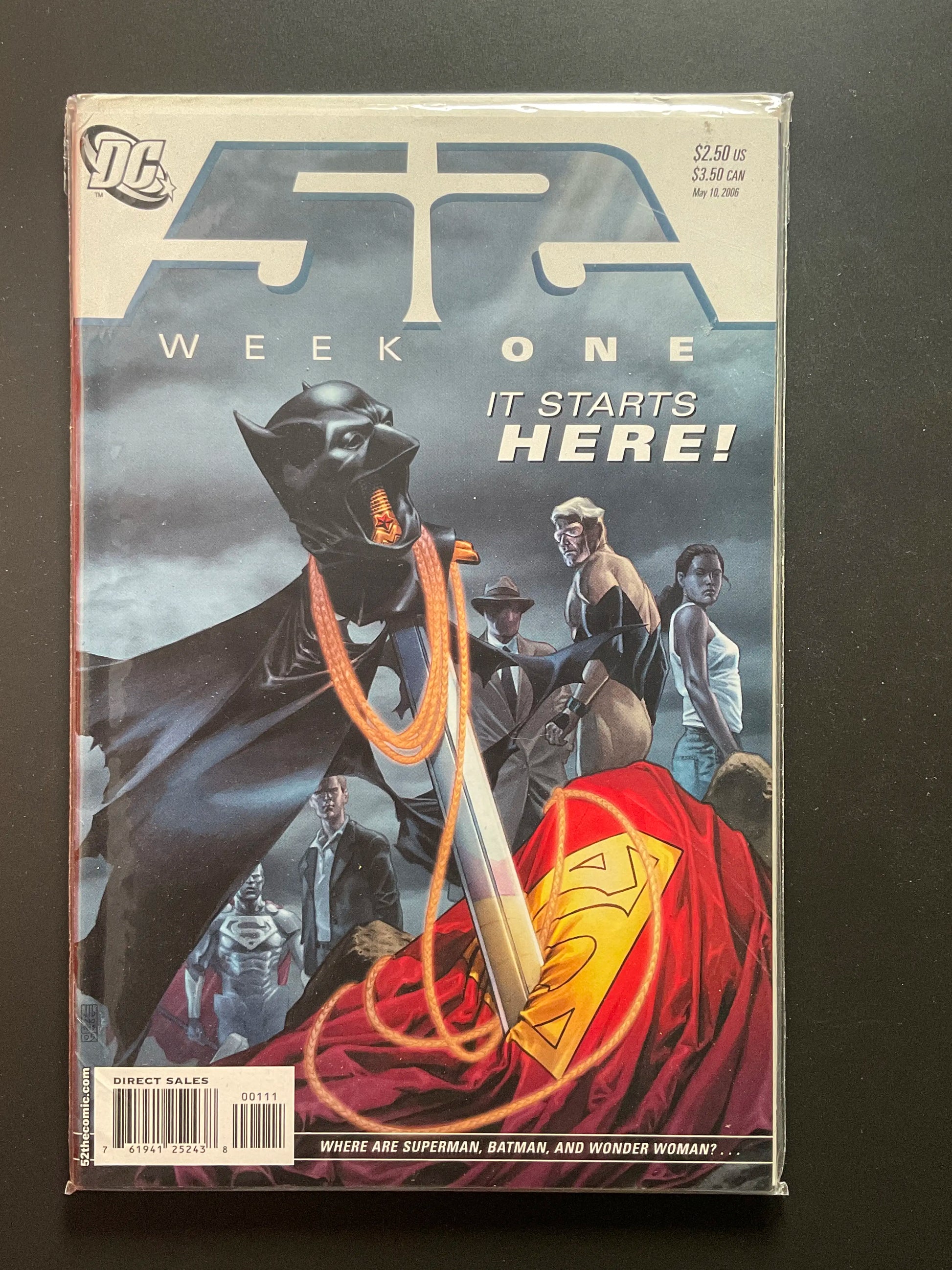 52 Week One 1 DC Comics May 2006