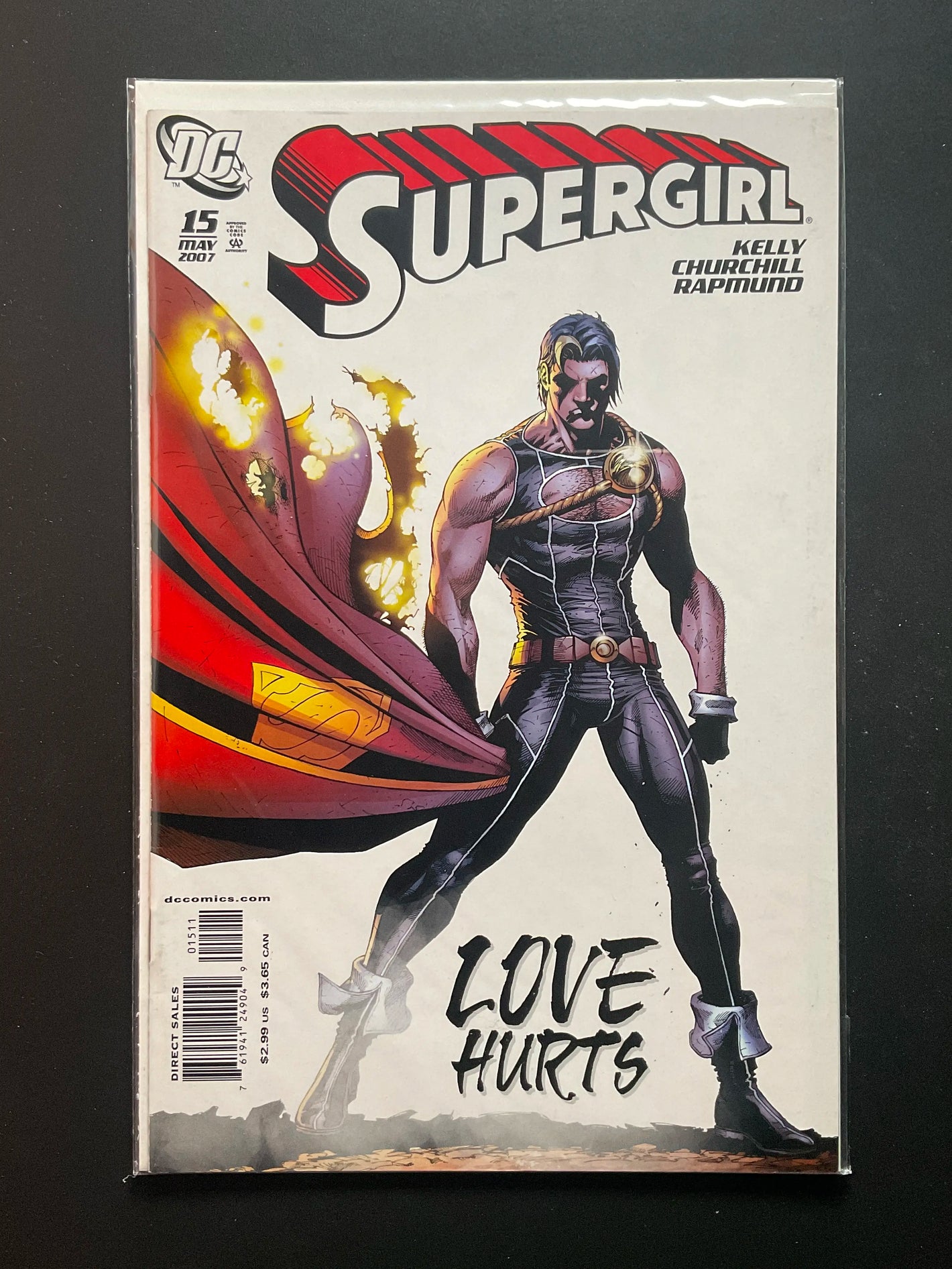 Supergirl 15 (May 2007) DC Comics - Love Hurts Cover