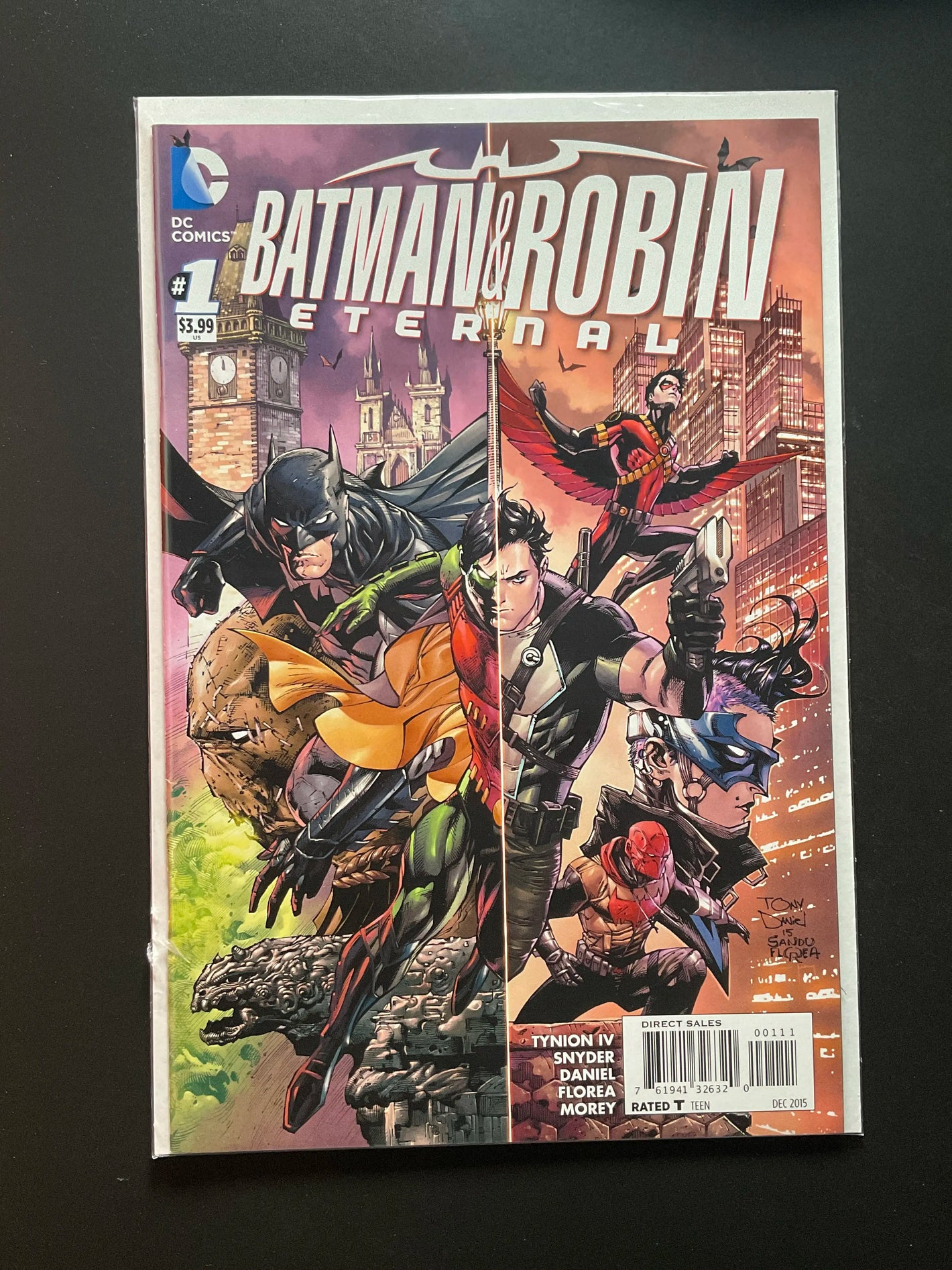 Batman Robin Eternal 1 (DC Comics, Dec 2015)