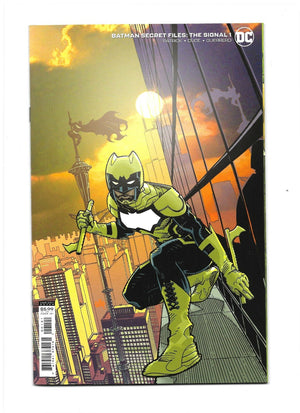 BATMAN SECRET FILES THE SIGNAL #1 COVER B CULLY HAMNER DC COMICS 2021