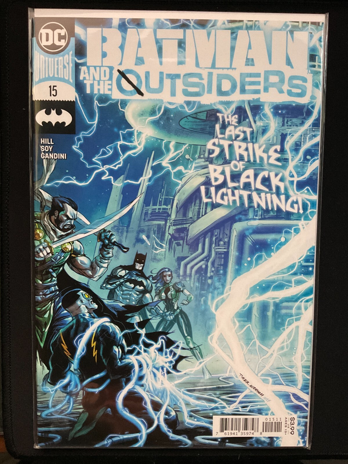 Batman And The Outsiders #15 Cover A Tyler Kirkham 8/11/20