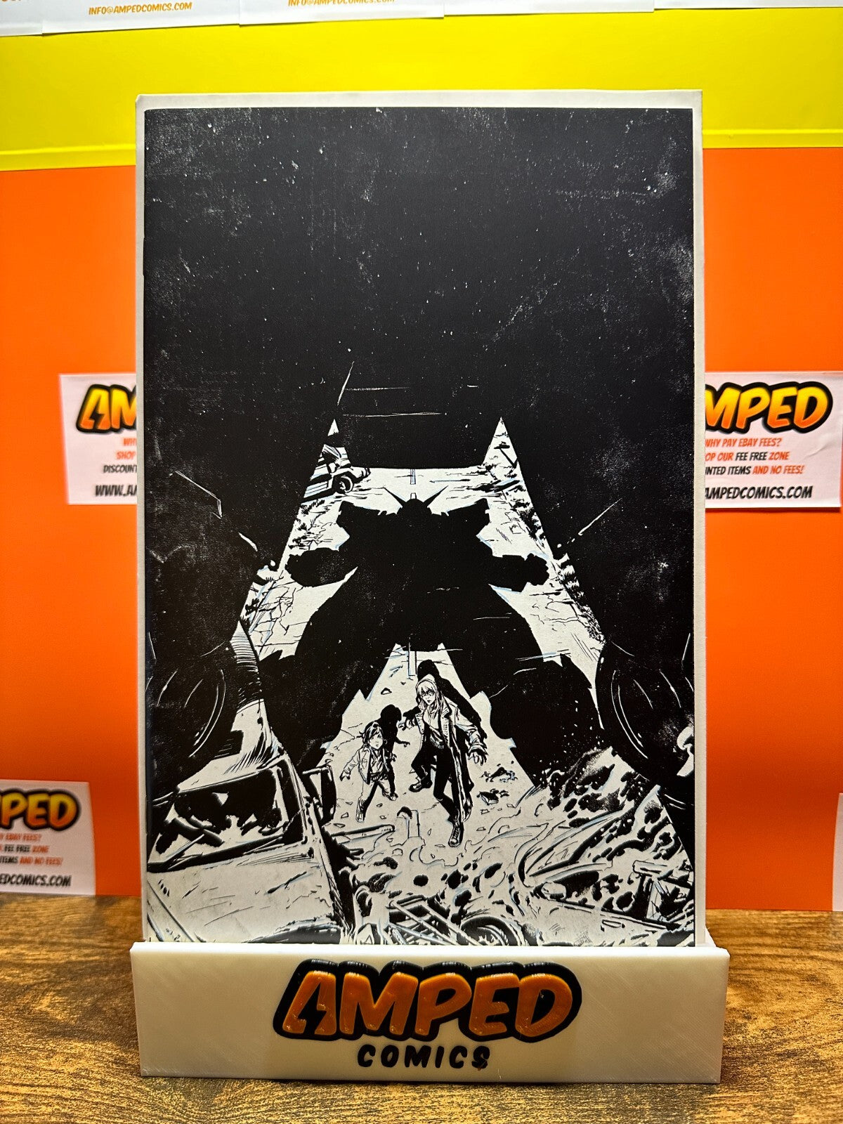 Crossover #3 1:25 Black and White Virgin Variant
