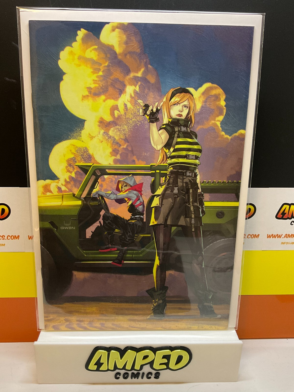 SPIDER-GWEN SHADOW CLONES #4 KAEL NGU Virgin Variant Marvel