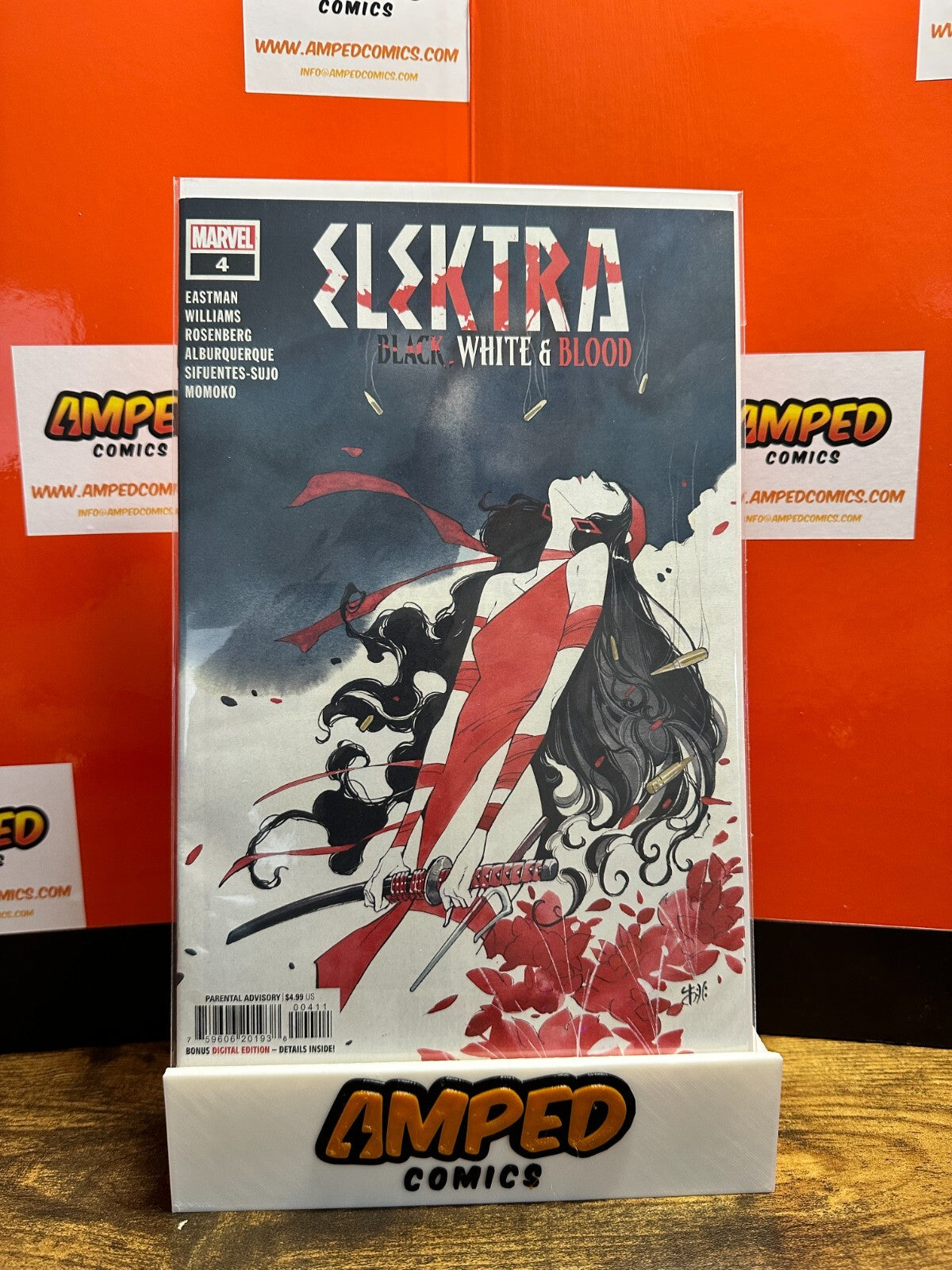 Elektra Black White And Blood #4 Peach Momoko - MARVEL