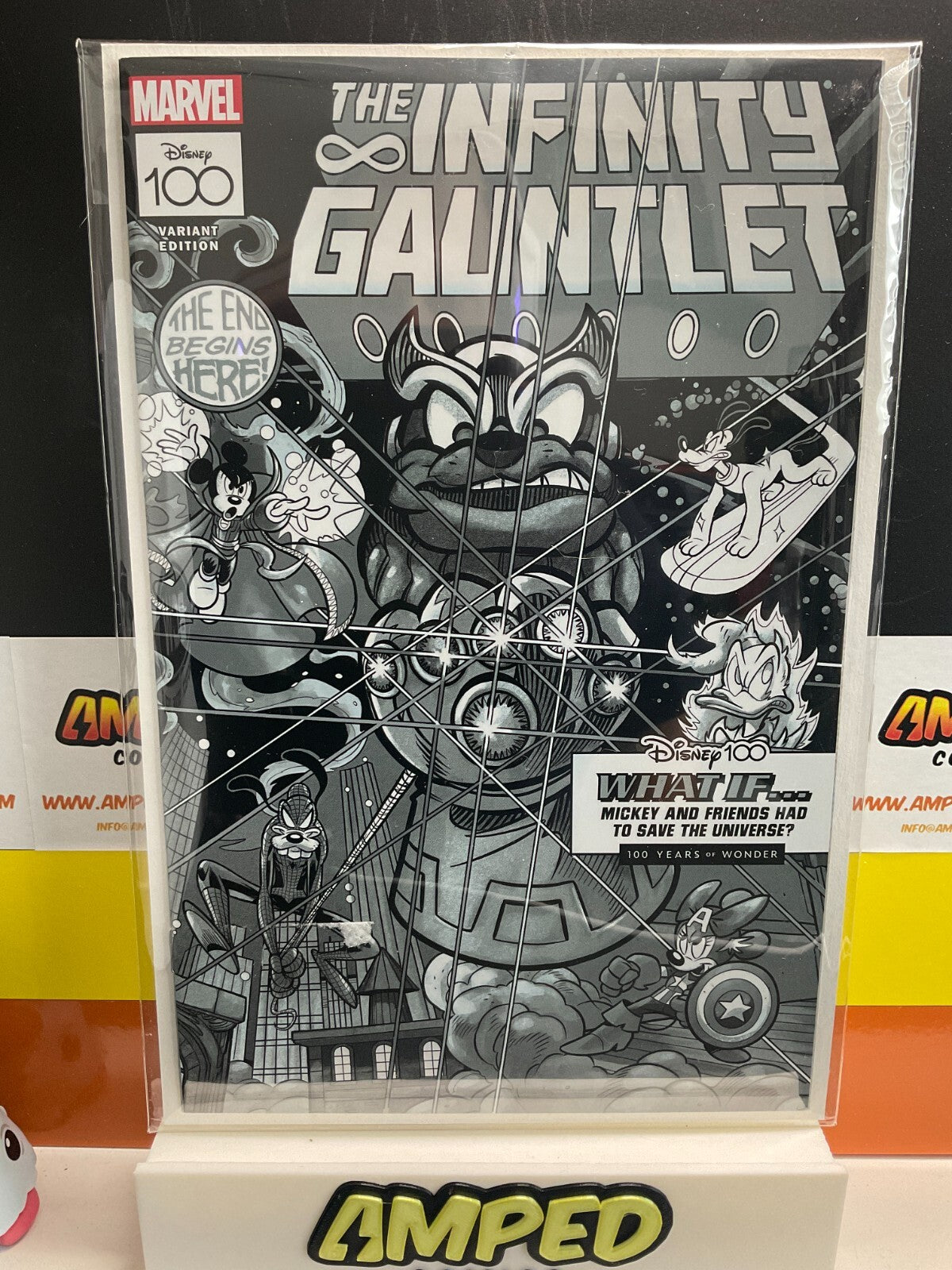 Amazing Spider-Man #23 - Disney [1:100] Lorenzo Pastrovicchio Variant