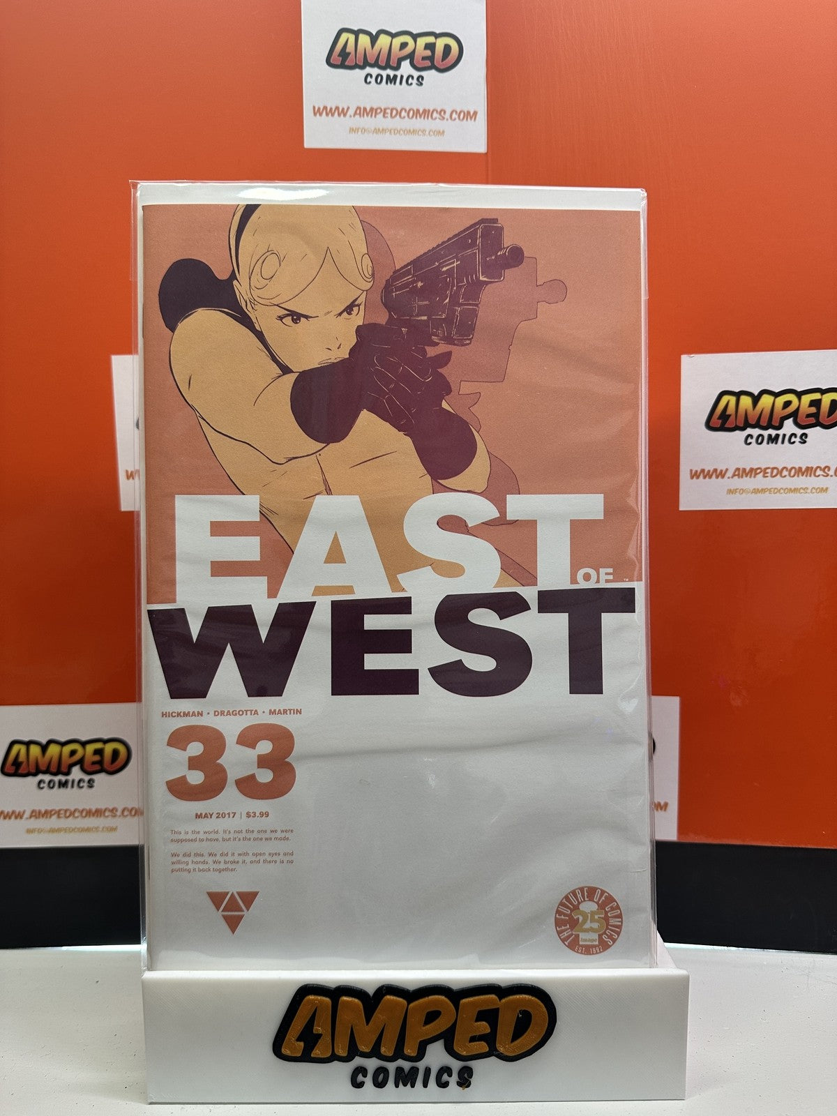 East of West #33  2017