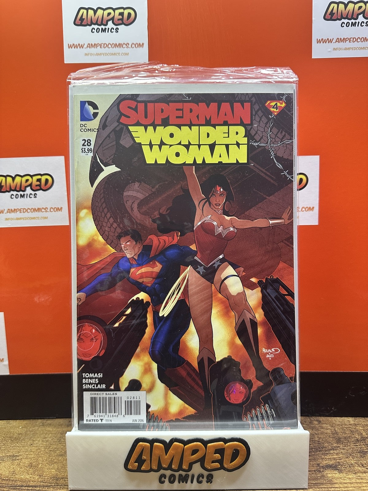 Superman Wonder Woman #28 DC Comics 2016