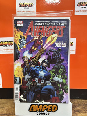 The Avengers #10 Marvel  LEGACY 700TH ISSUE!