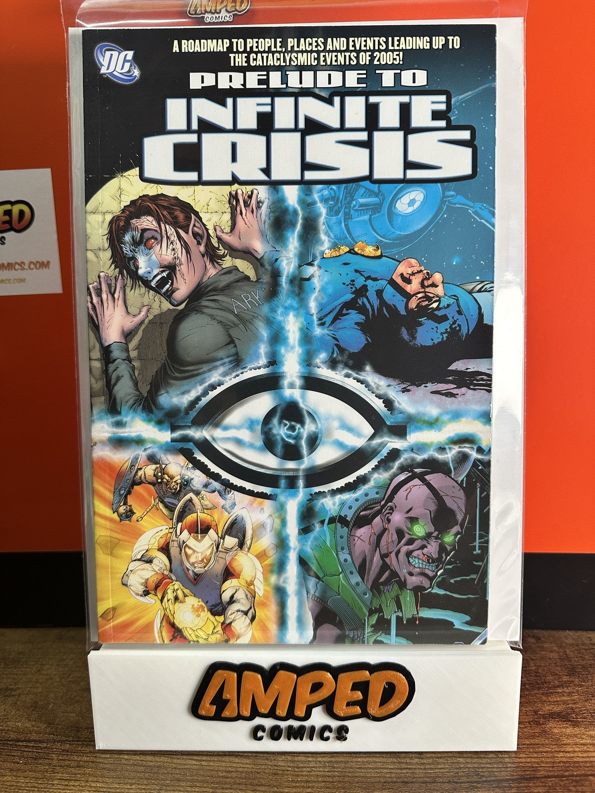 Prelude to Infinite Crisis # DC Comics 2005