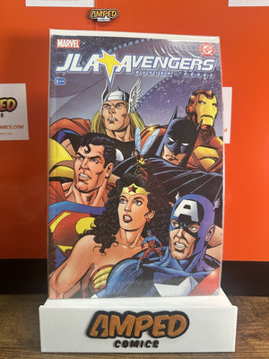 JLA/Avengers #1 Marvel and DC