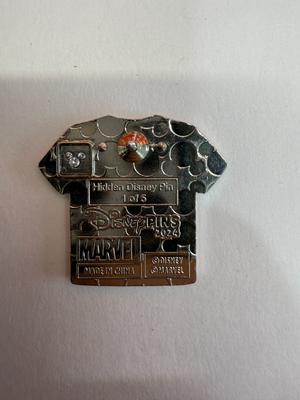 Disney World - Hidden Mickey 2024 - Marvel T-Shirt Pin - Captain America