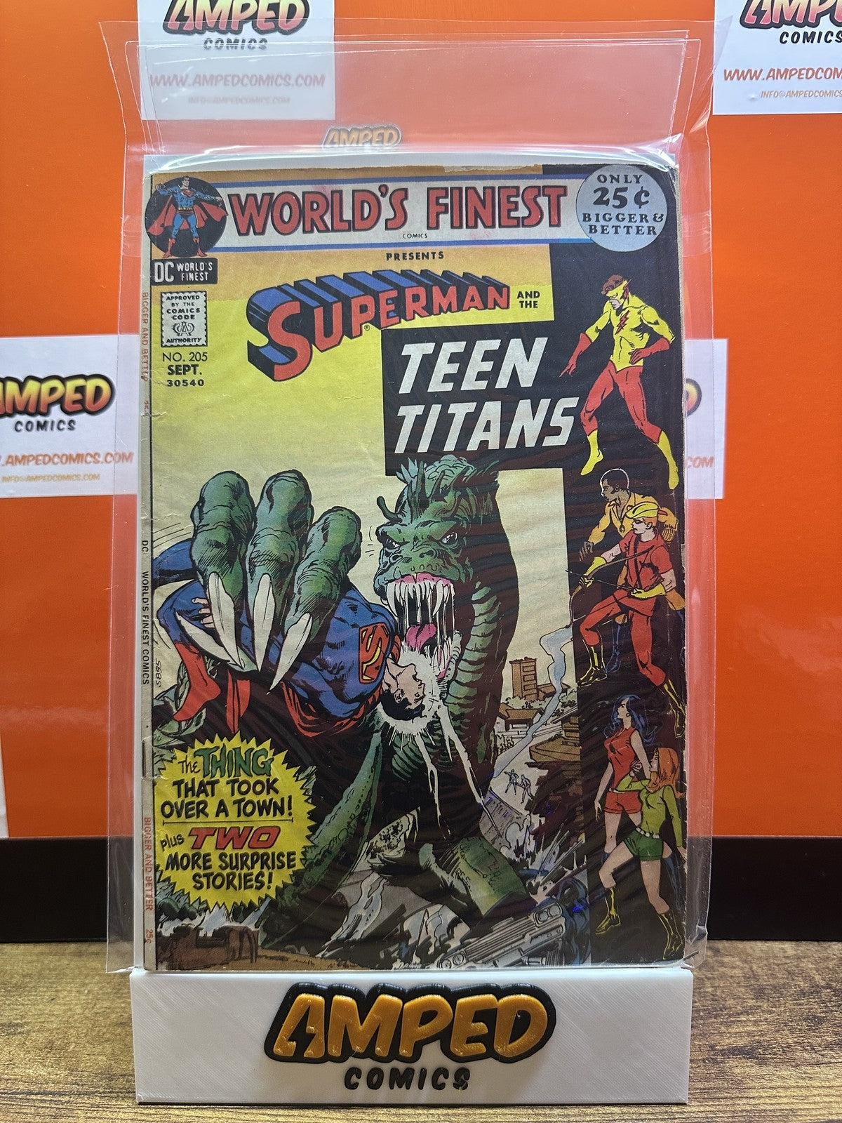 World's Finest Comics #205 DC Comics MID GRADE